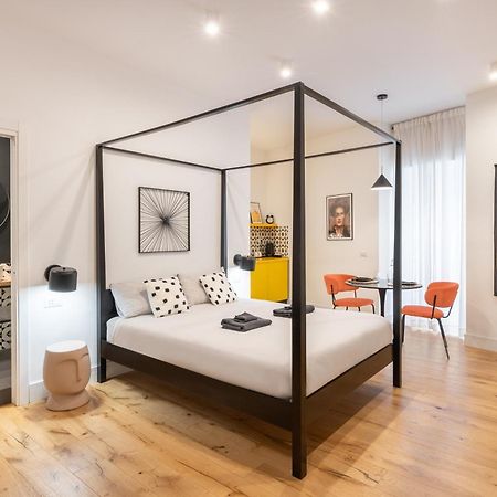The Idyll Boutique Apartment - Suite In Napoli'S Spanish Quarters Екстериор снимка