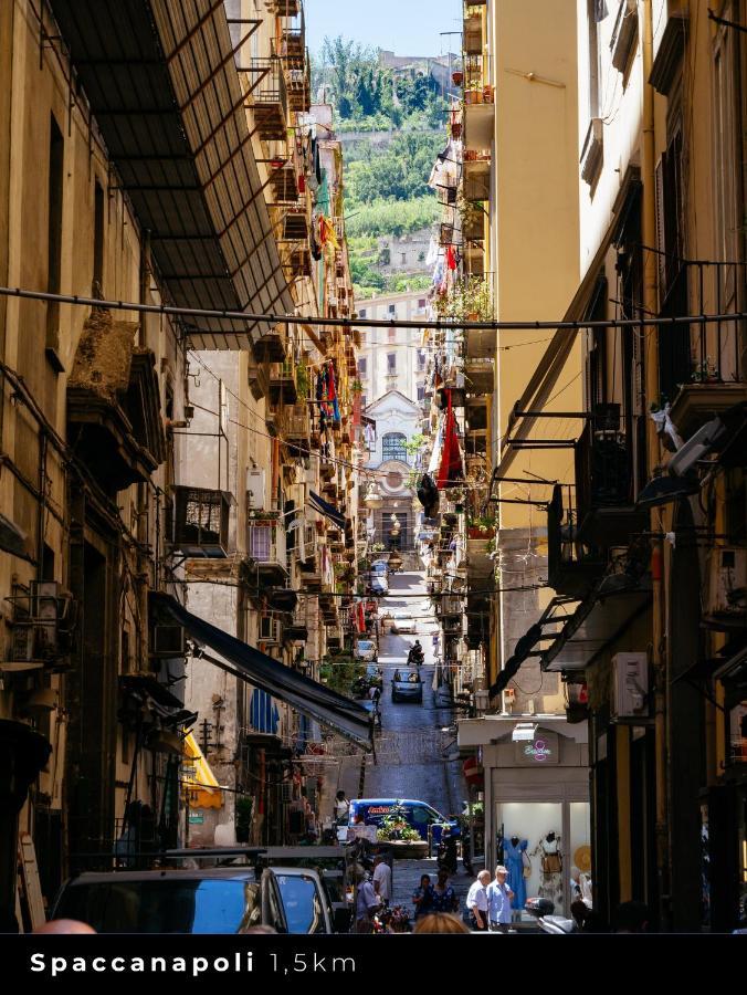 The Idyll Boutique Apartment - Suite In Napoli'S Spanish Quarters Екстериор снимка