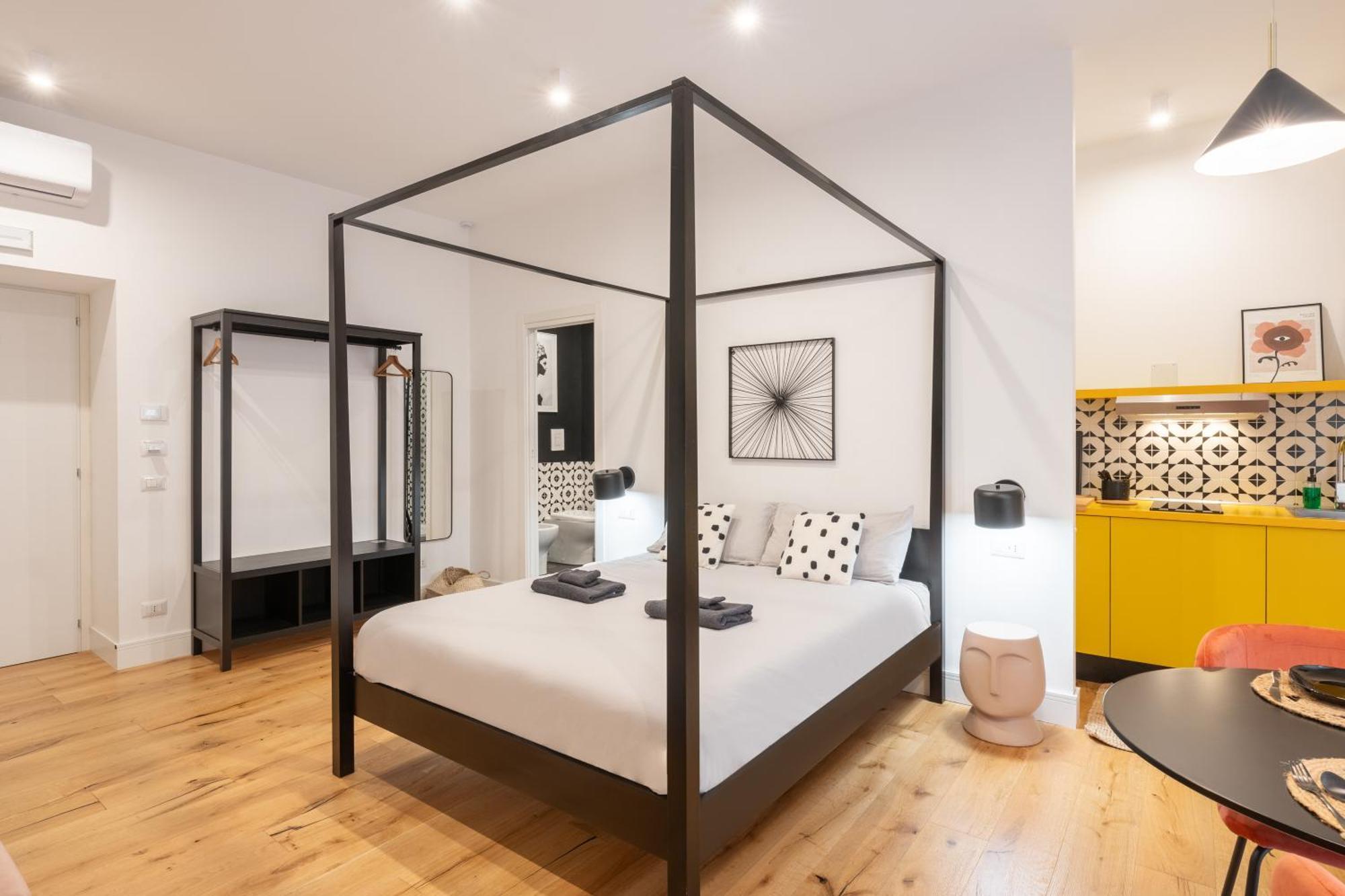 The Idyll Boutique Apartment - Suite In Napoli'S Spanish Quarters Екстериор снимка